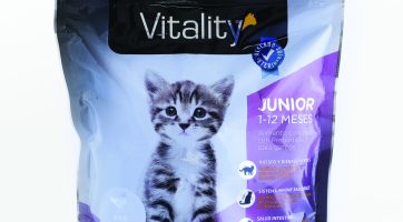 11a. Vitality, Croquettes for Junior cats with prebiotic